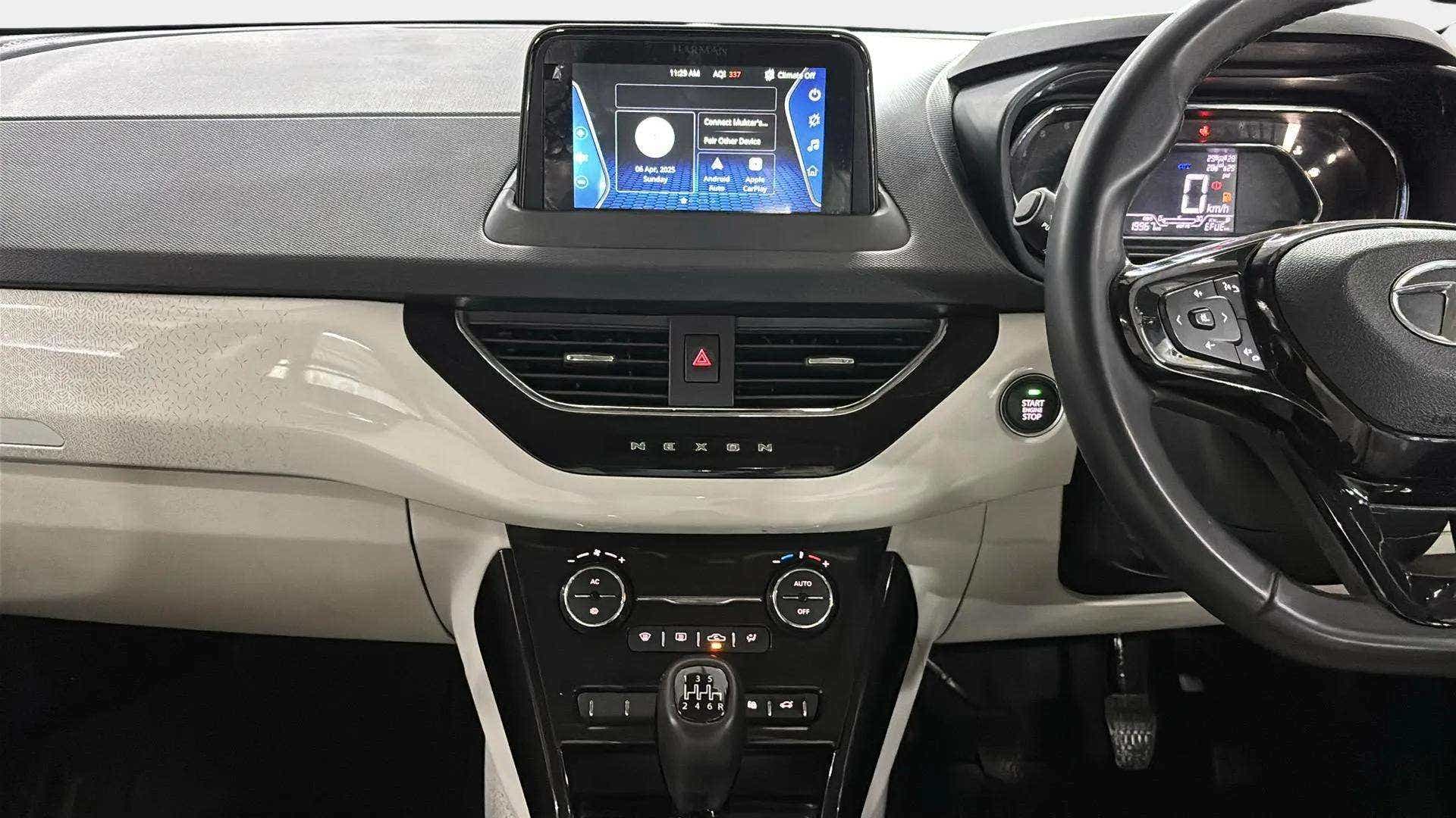 Dashboard and center console of a Tata Nexon 2017-2023