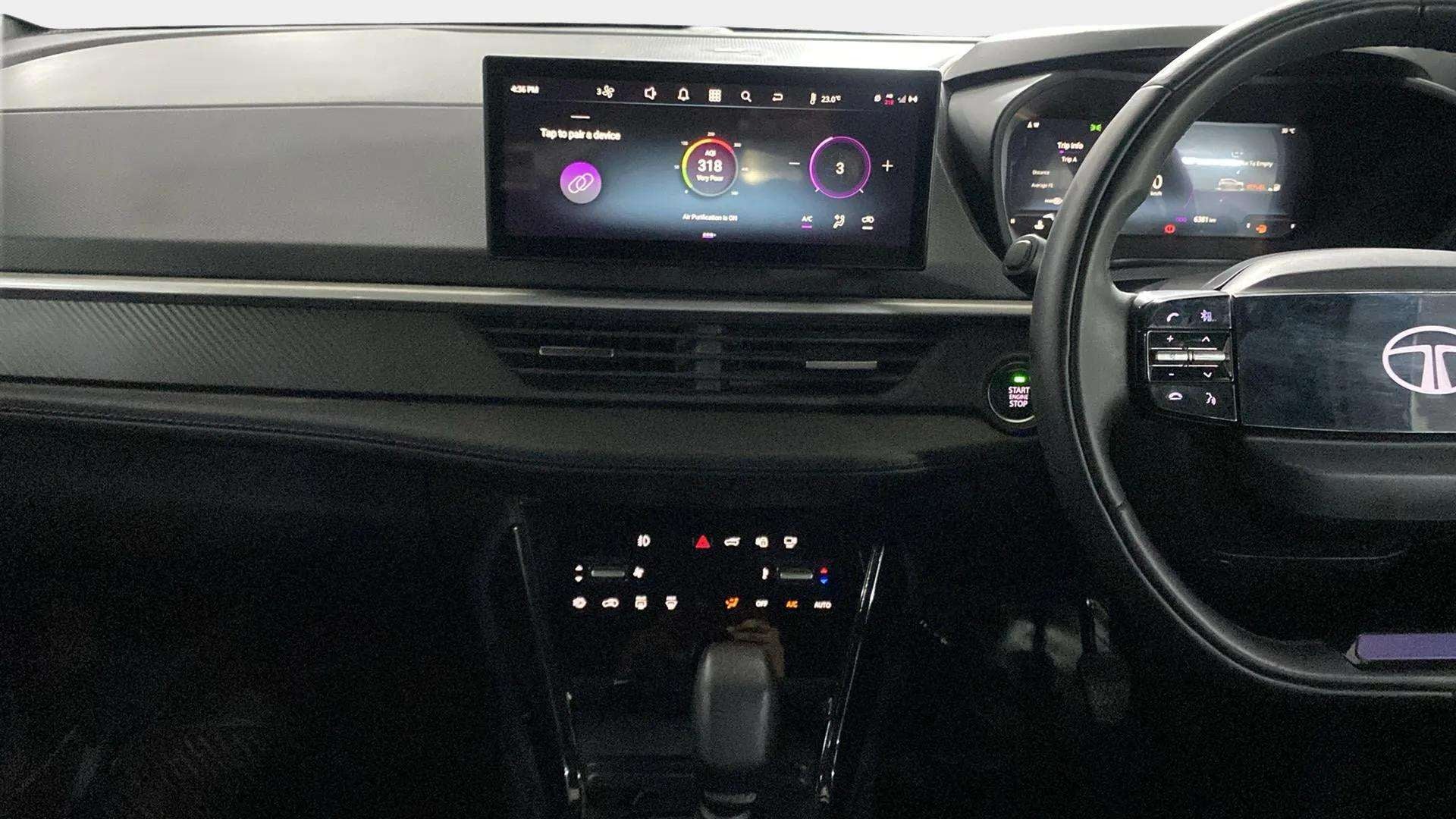 Dashboard view of a Tata Nexon 2017-2023