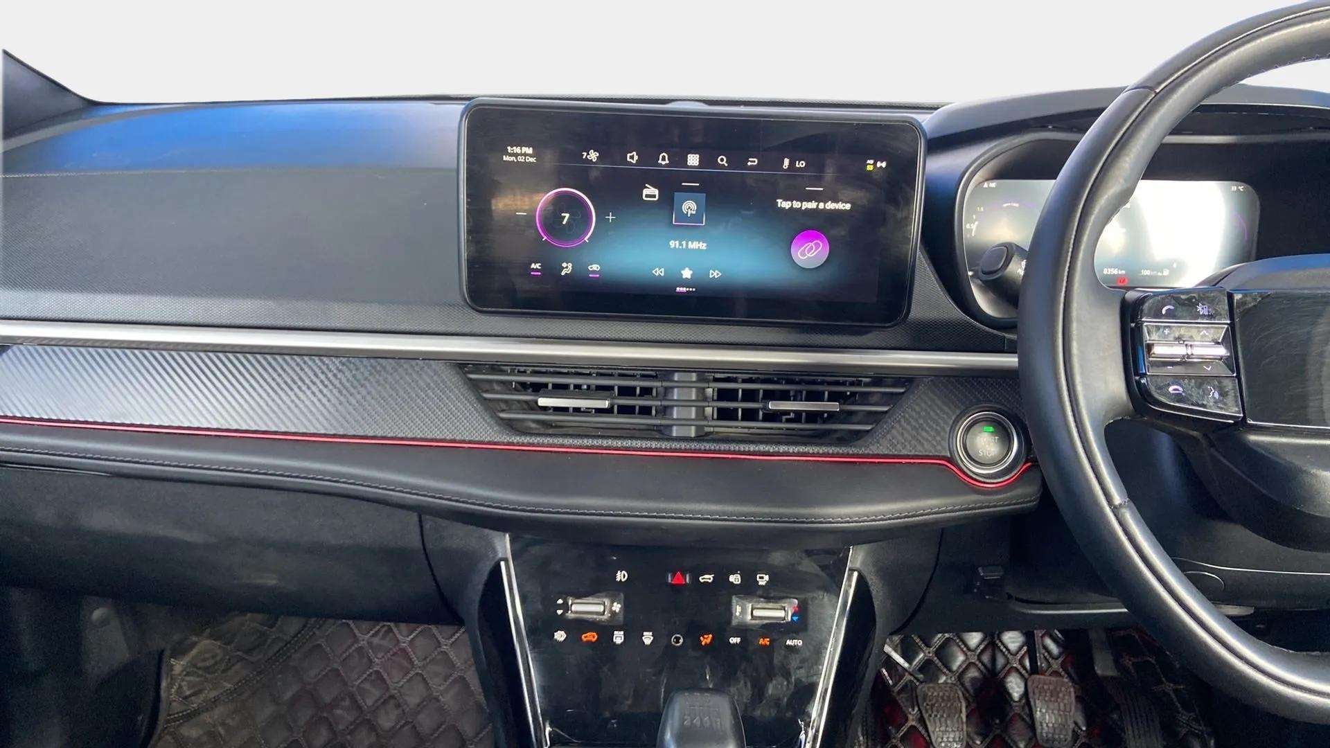 Dashboard and infotainment system of a Tata Nexon 2017-2023