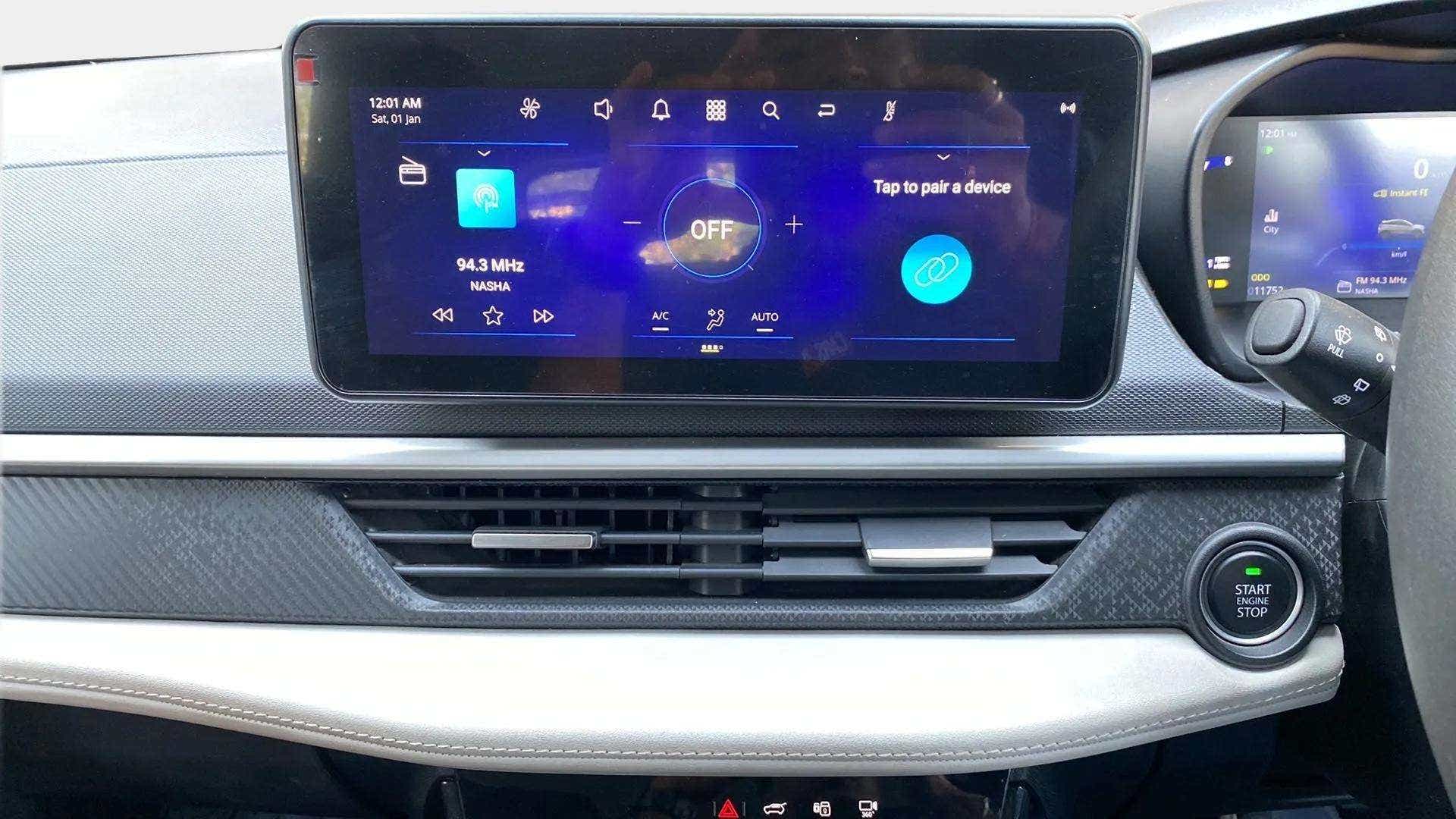 Dashboard and infotainment system of a Tata Nexon 2017-2023