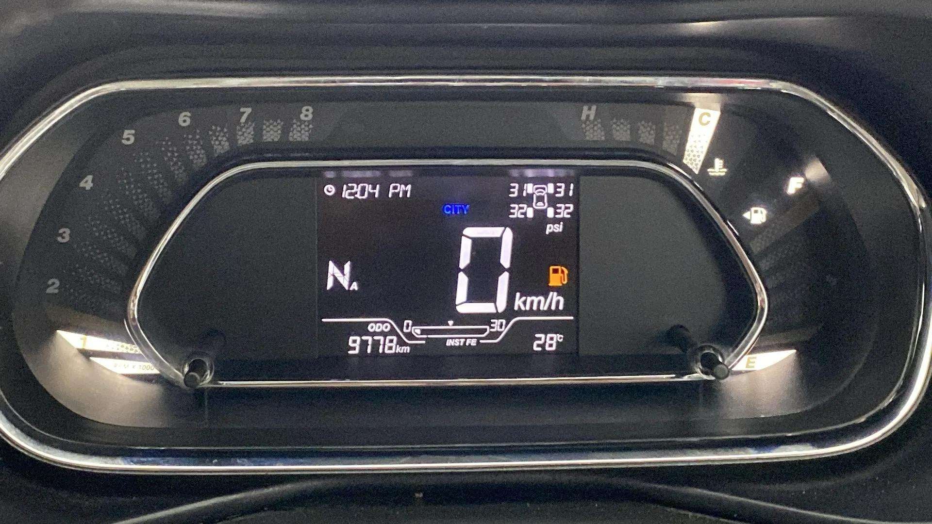 Instrument cluster display of a Tata Nexon 2017-2023