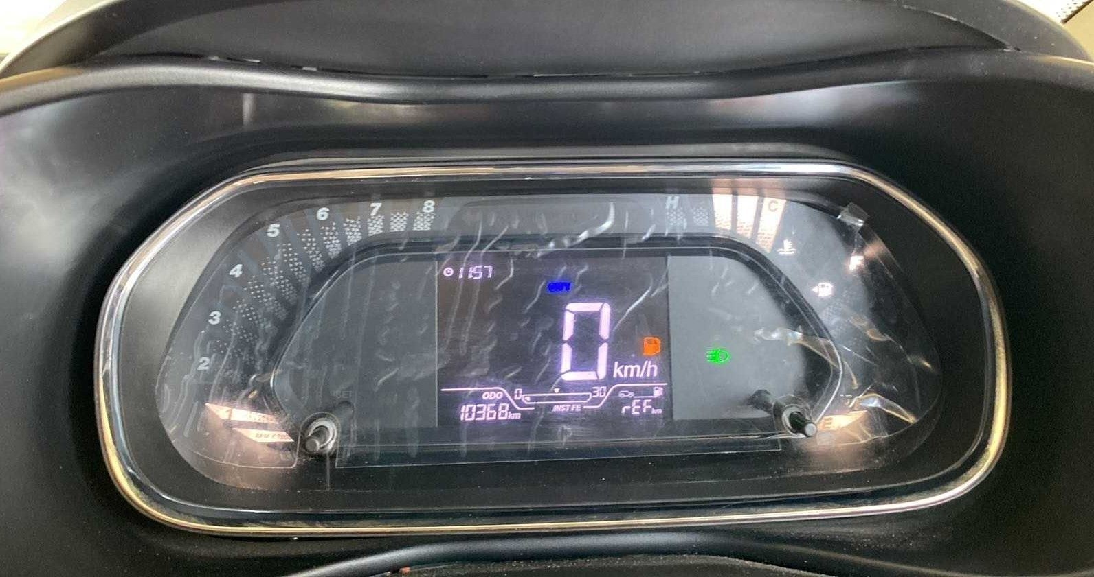 Instrument cluster of a Tata Nexon 2017-2023