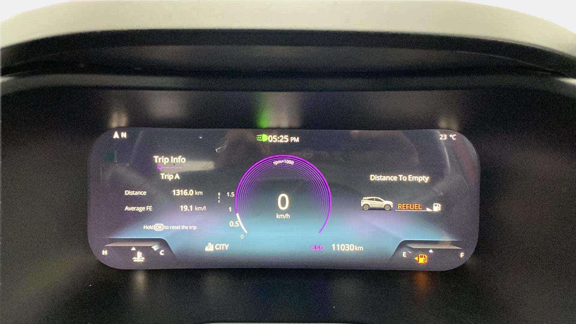 Instrument cluster display of a Tata Nexon 2017-2023