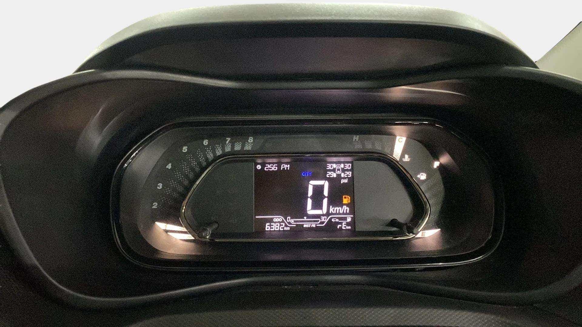 Instrument cluster of a Tata Nexon 2017-2023