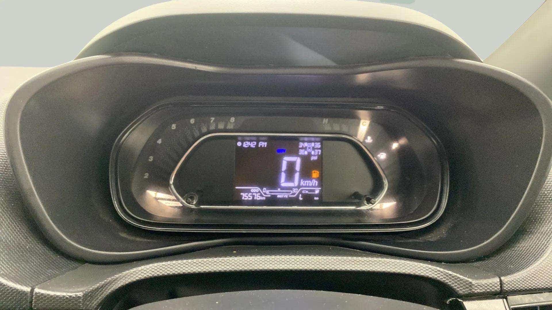 Instrument cluster of a Tata Nexon 2017-2023