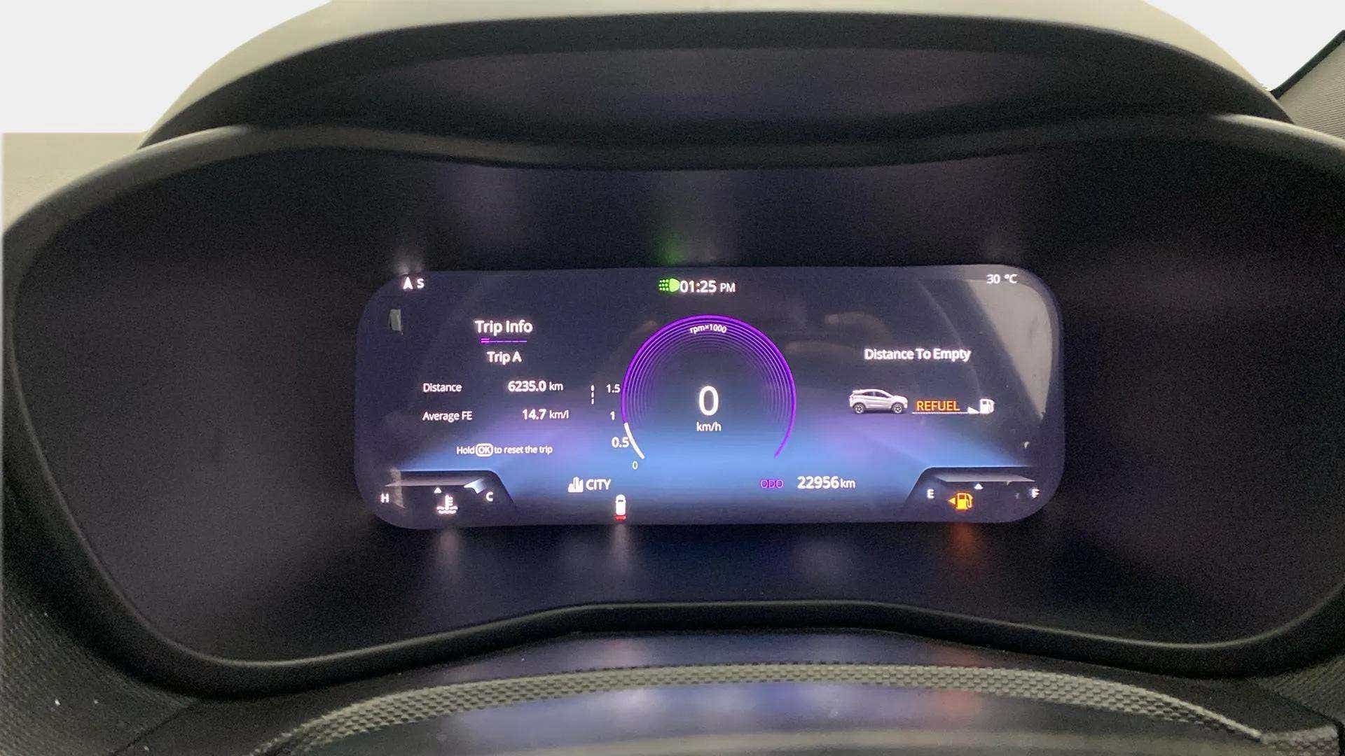 Instrument cluster view of a Tata Nexon 2017-2023