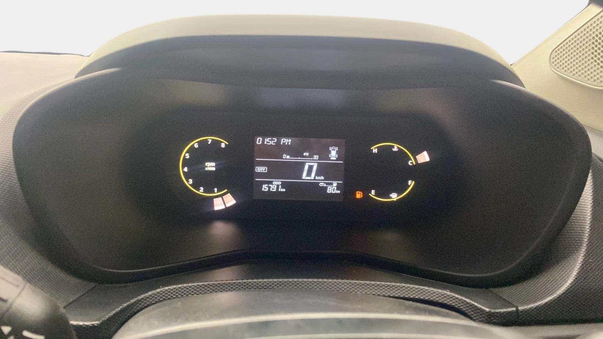 Instrument cluster of a Tata Nexon 2017-2023