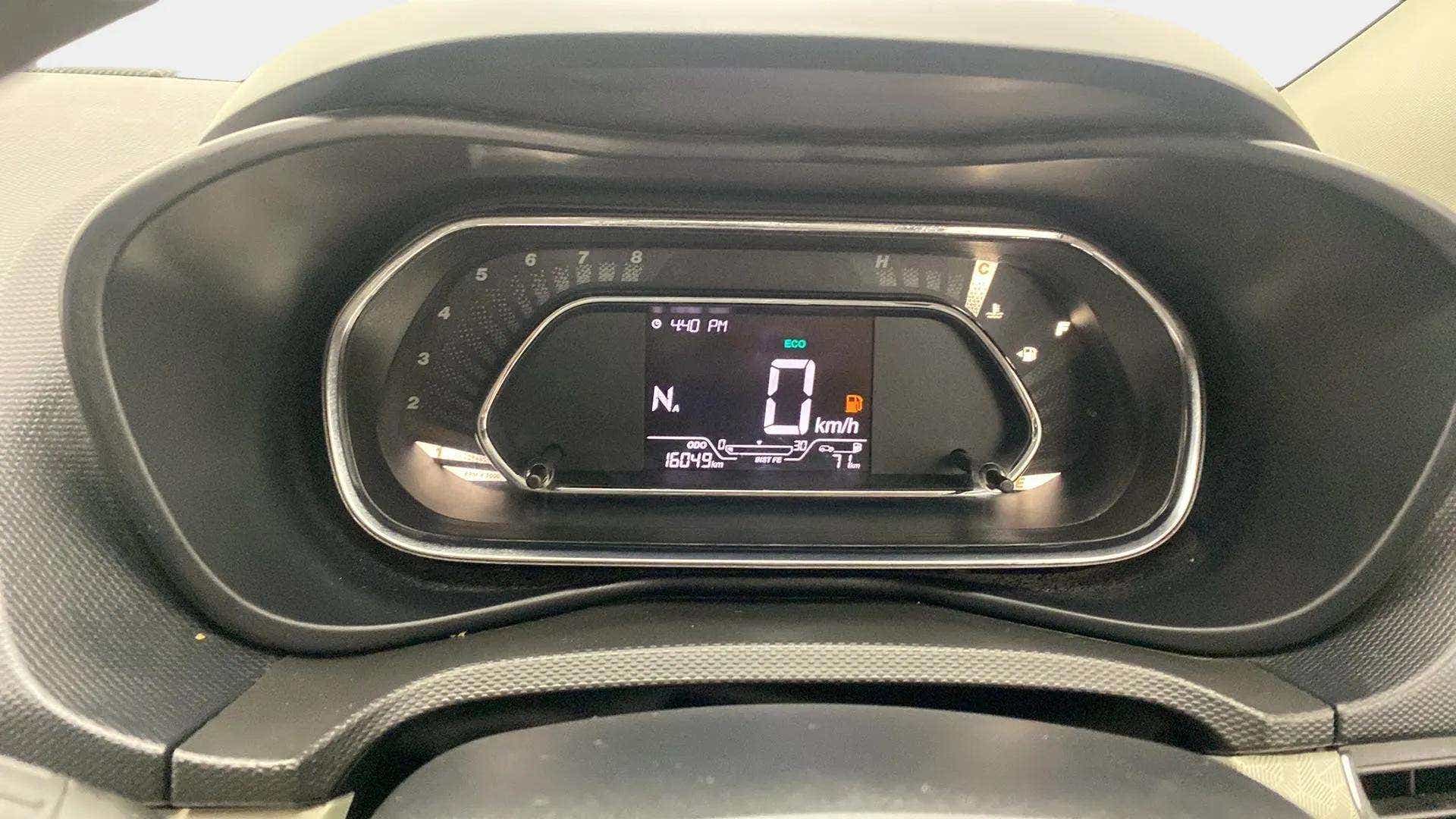 Instrument cluster of a Tata Nexon 2017-2023