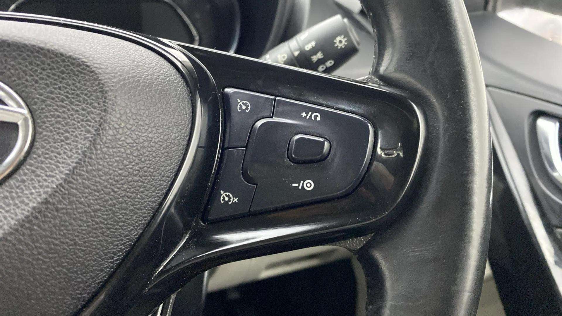 Steering wheel controls of a Tata Nexon 2017-2023