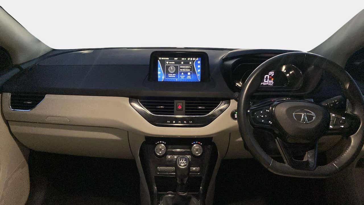 Dashboard view of a Tata Nexon 2017-2023