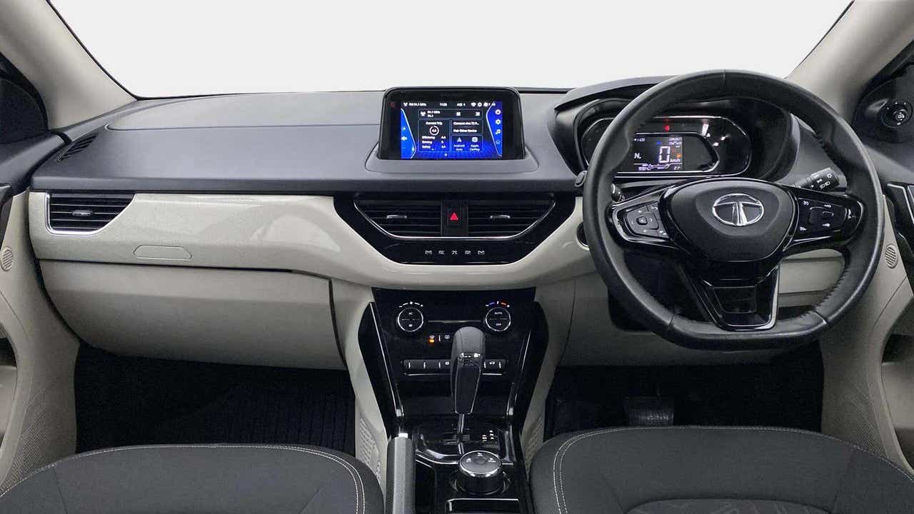 Dashboard and steering wheel of a Tata Nexon 2017-2023