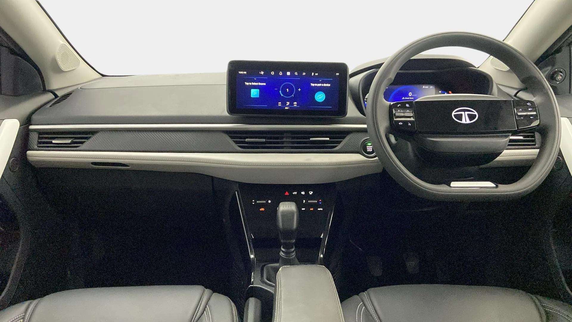 Dashboard and steering wheel of a Tata Nexon 2017-2023