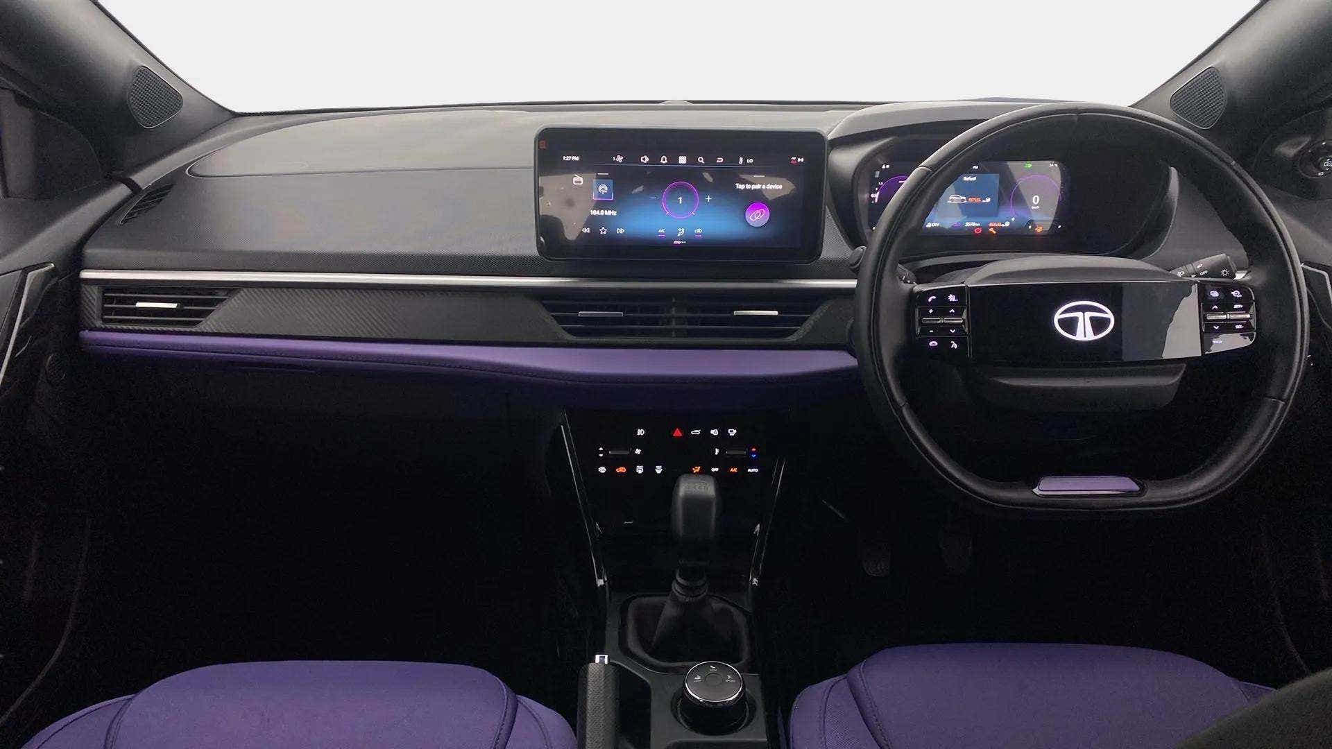 Dashboard and steering view of a Tata Nexon 2017-2023