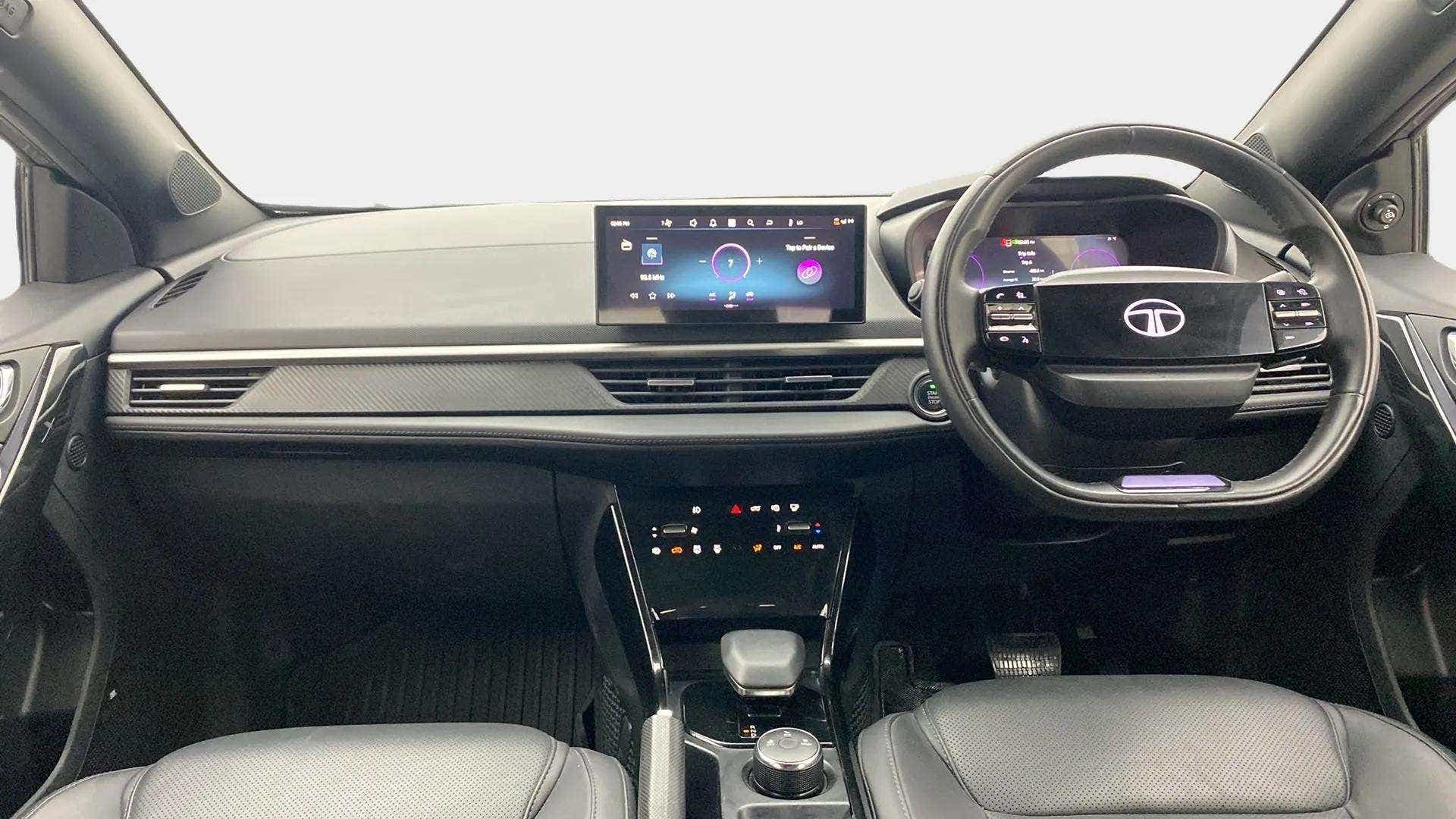 Dashboard and steering view of a Tata Nexon 2017-2023