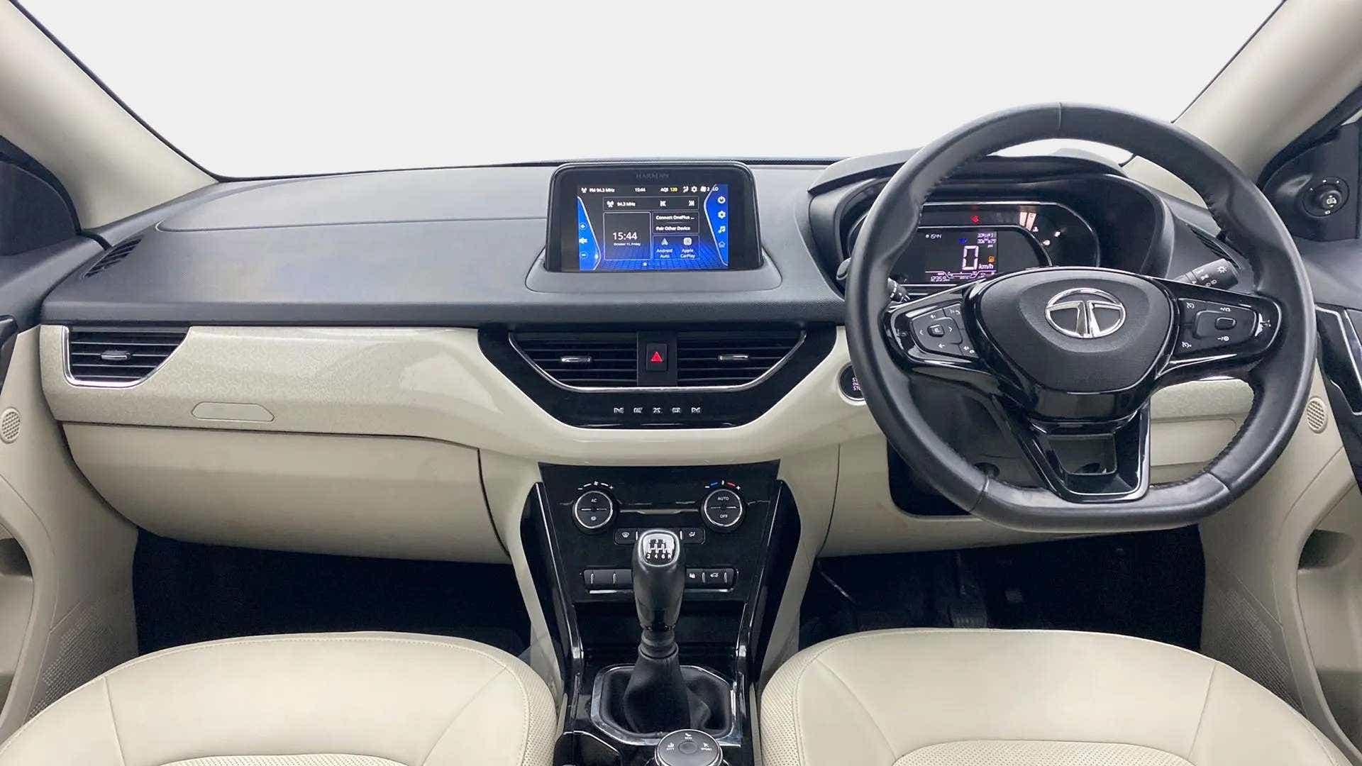 Dashboard and steering view of a Tata Nexon 2017-2023