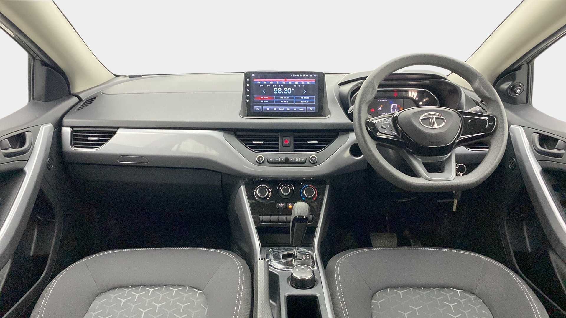 Dashboard and steering wheel of a Tata Nexon 2017-2023