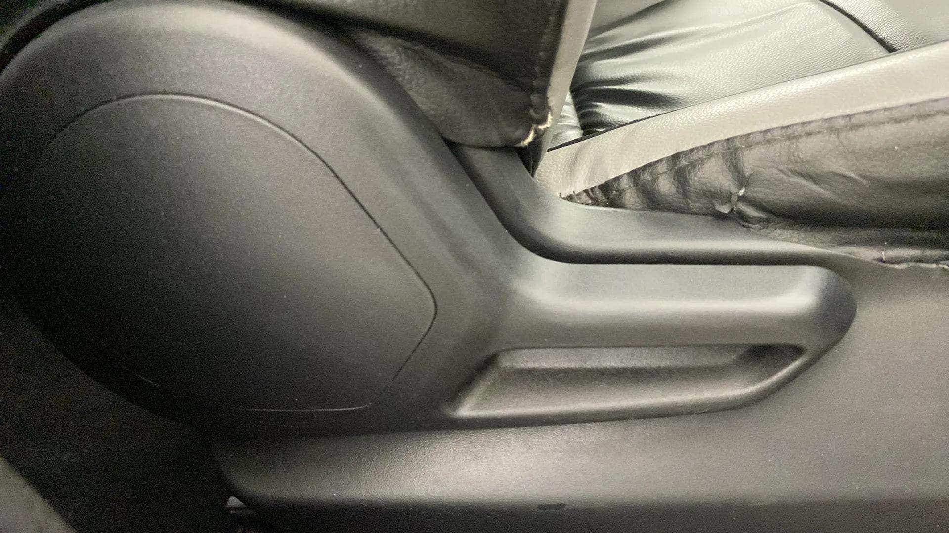 Seat adjustment lever of a Tata Nexon 2017-2023