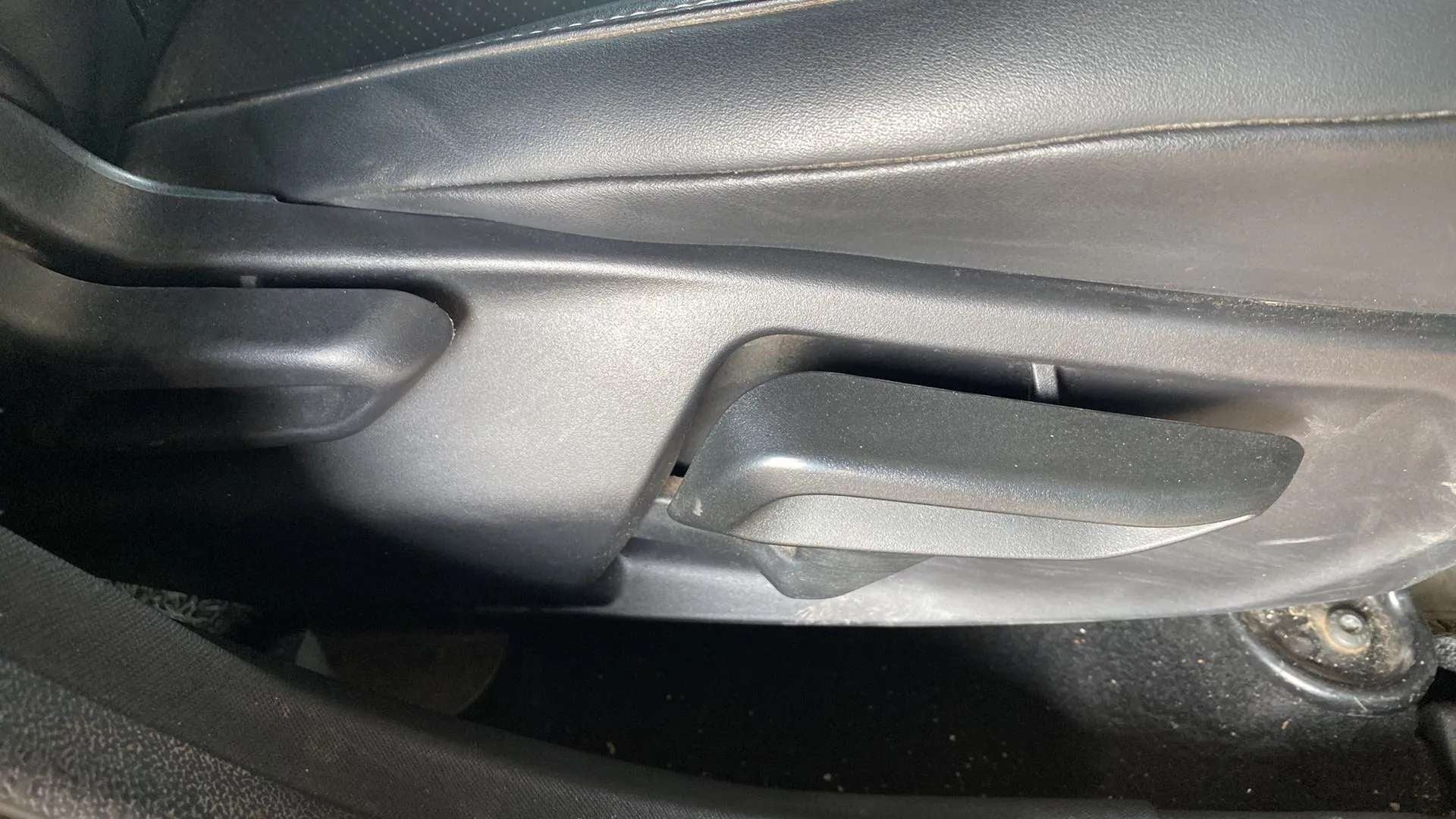 Seat adjustment lever of a Tata Nexon 2017-2023