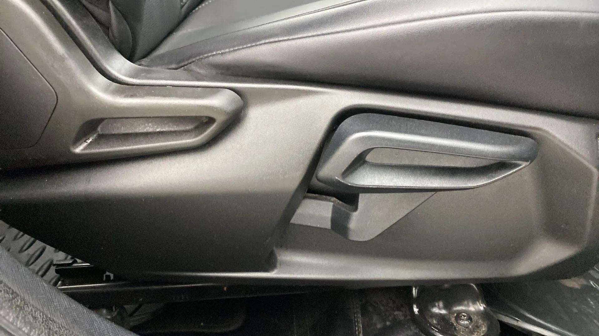 Seat adjustment lever of a Tata Nexon 2017-2023