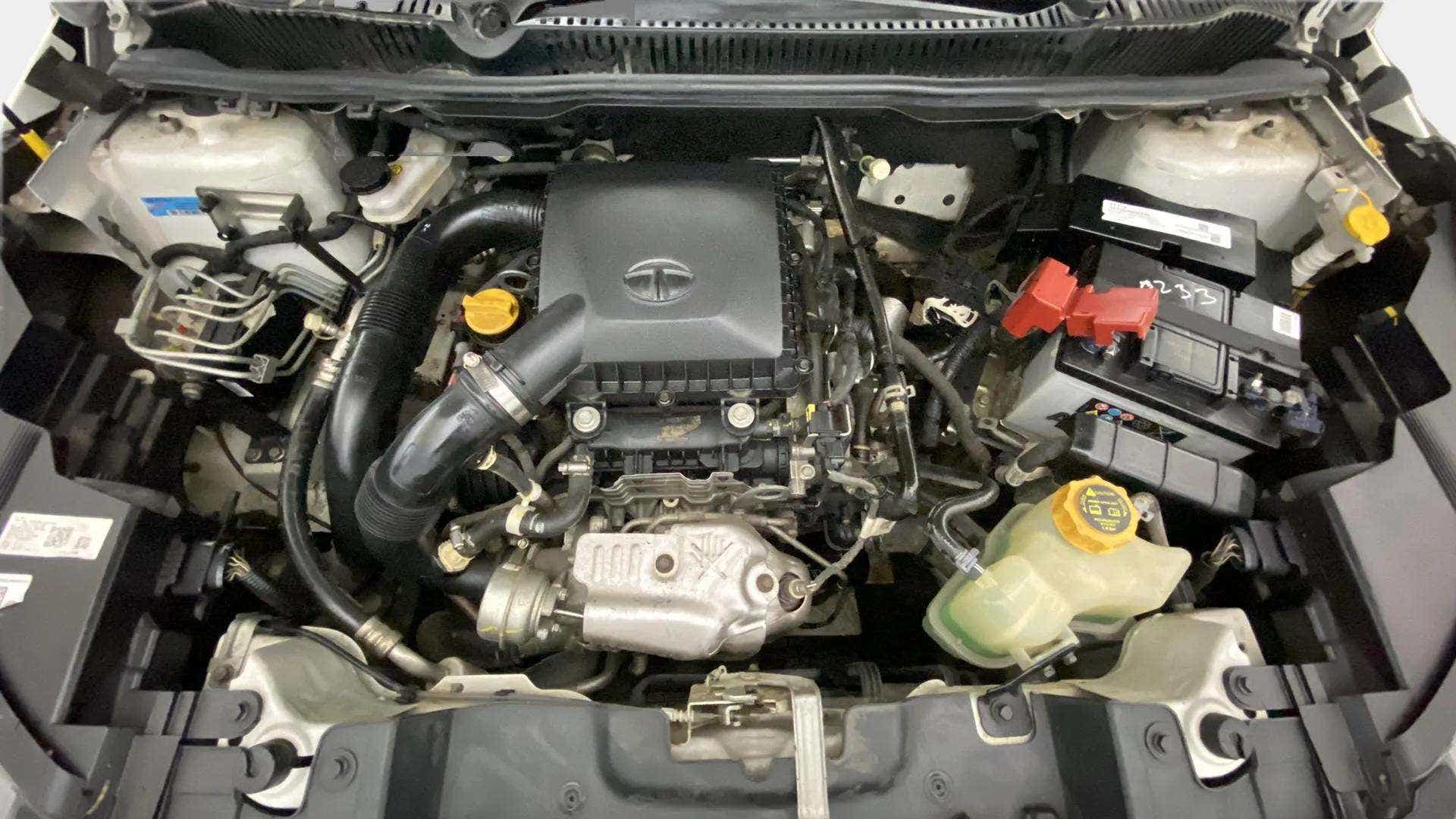 Engine bay of a Tata Nexon 2017-2023