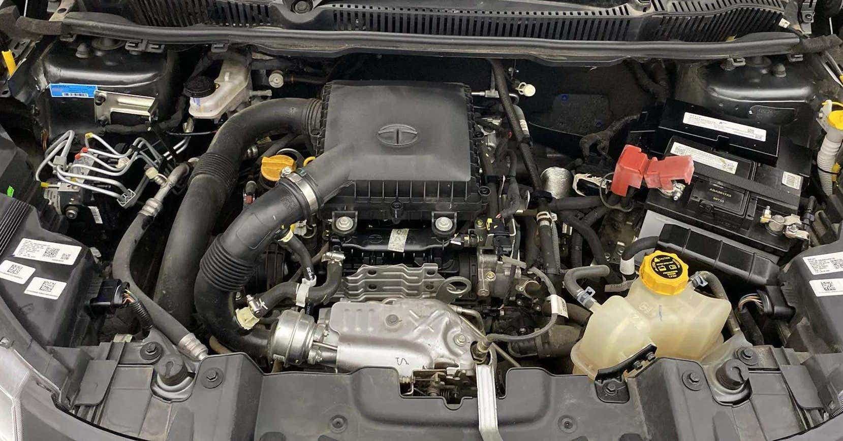 Engine bay of a Tata Nexon 2017-2023
