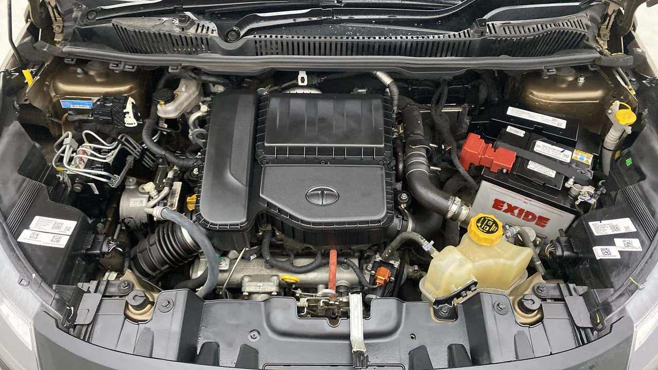 Engine bay of a Tata Nexon 2017-2023