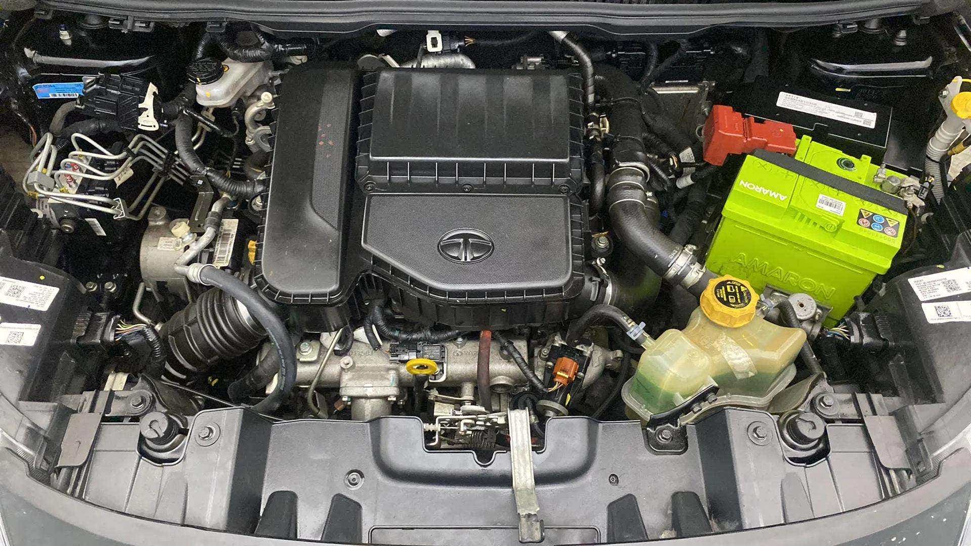 Engine bay of a Tata Nexon 2017-2023