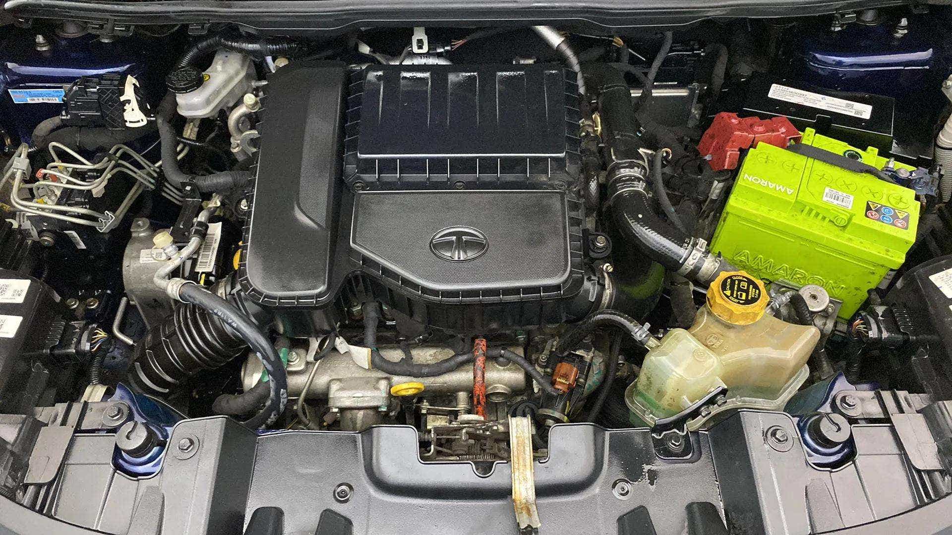 Engine bay of a Tata Nexon 2017-2023