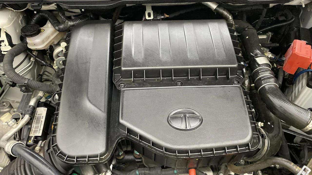 Engine bay of a Tata Nexon 2017-2023