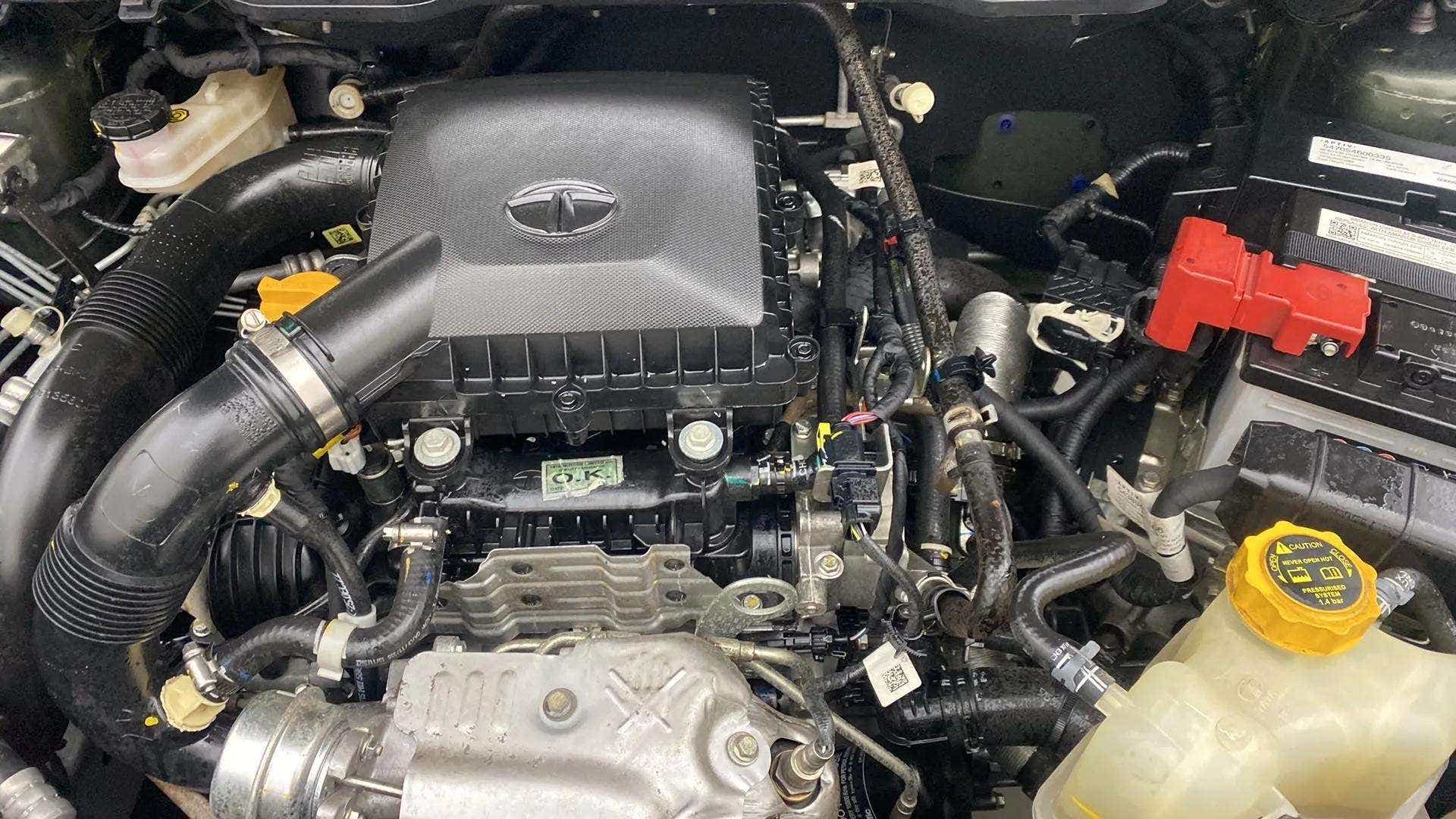 Engine bay of a Tata Nexon 2017-2023