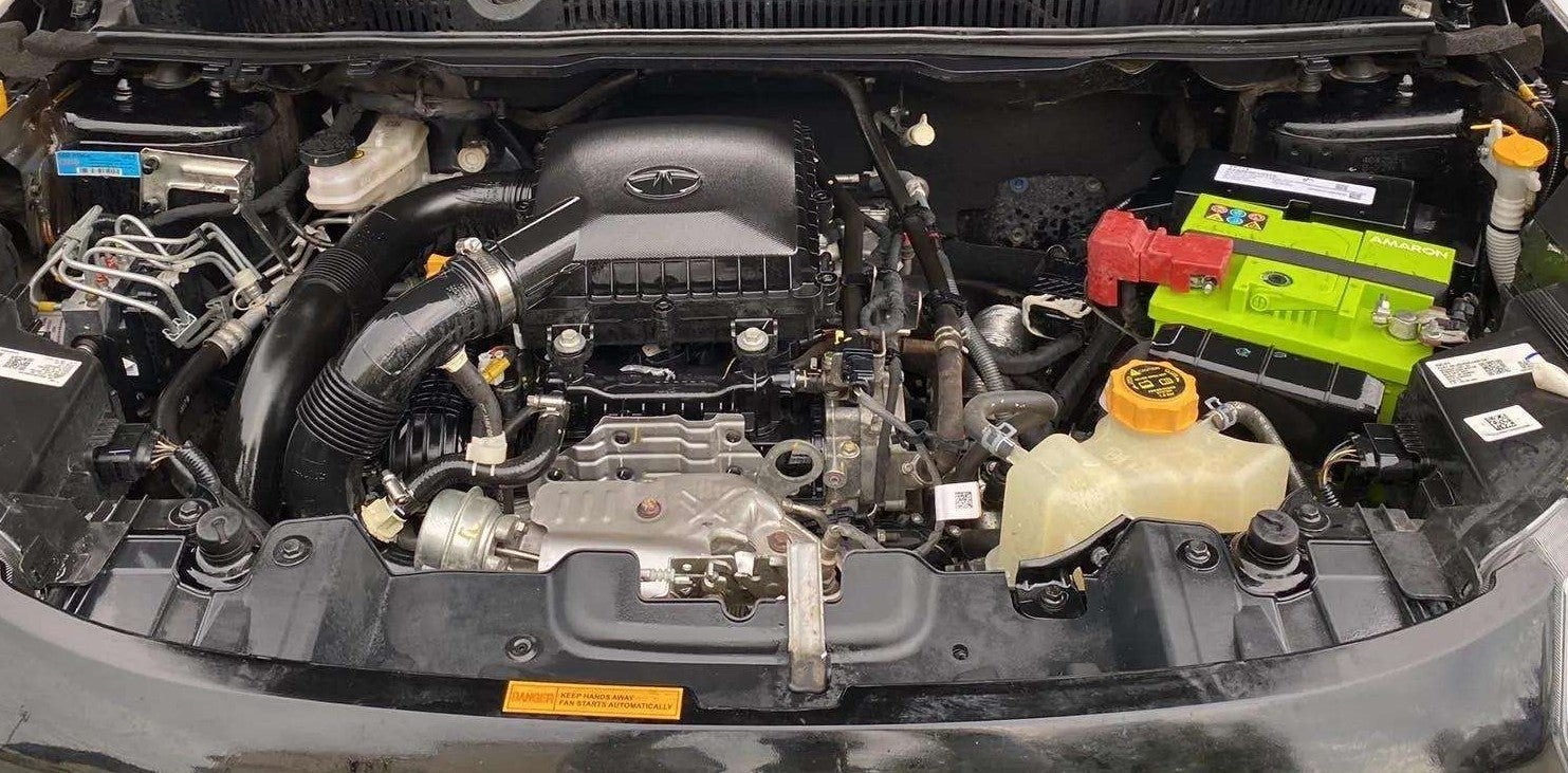 Engine bay of a Tata Nexon 2017-2023