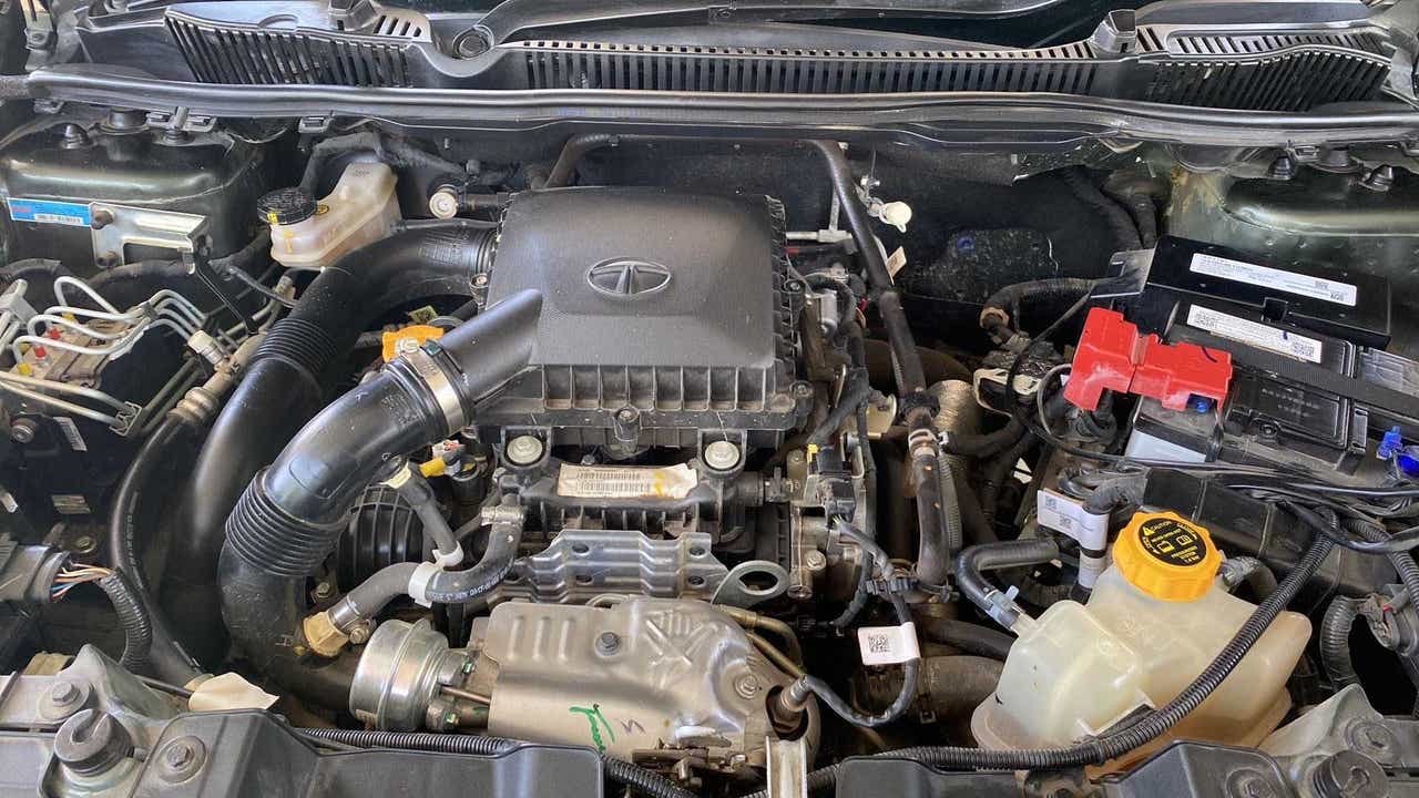 Engine bay view of a Tata Nexon 2017-2023