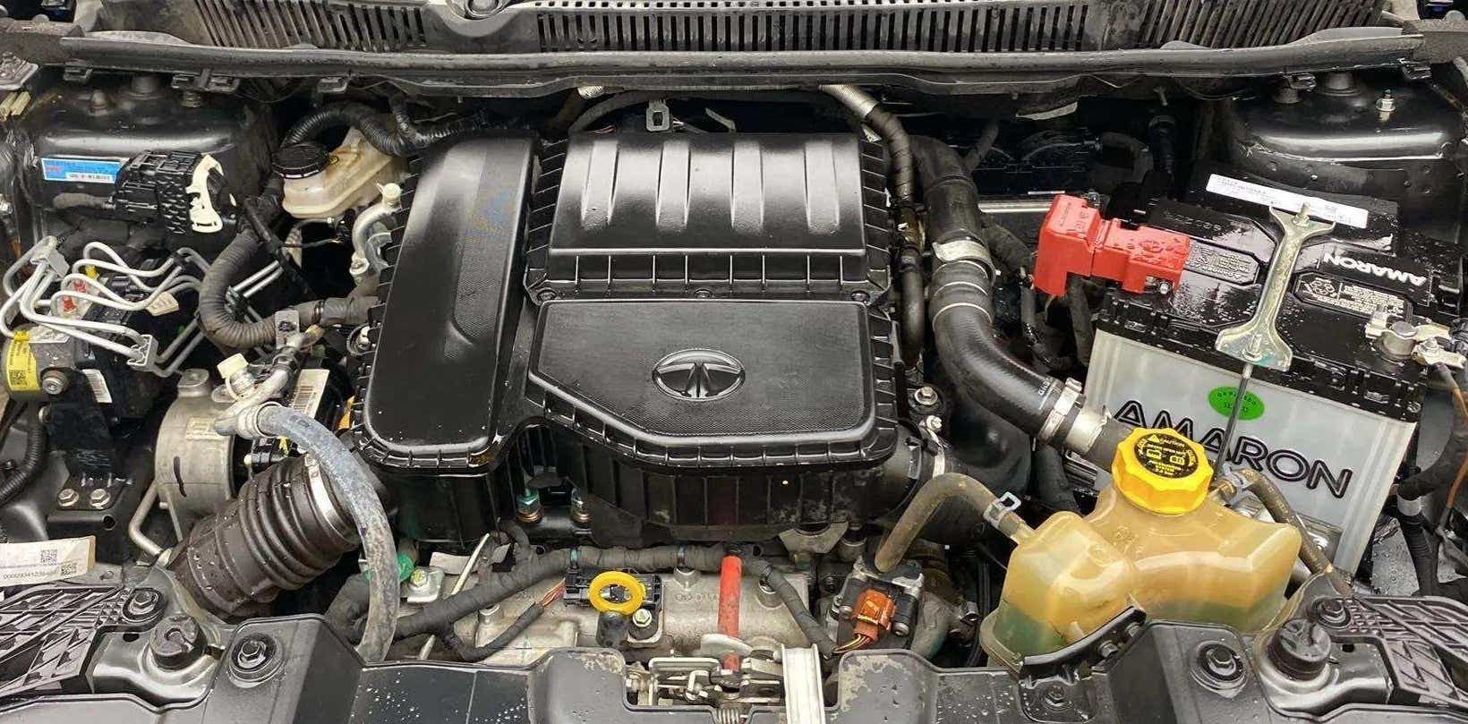 Engine bay of a Tata Nexon 2017-2023