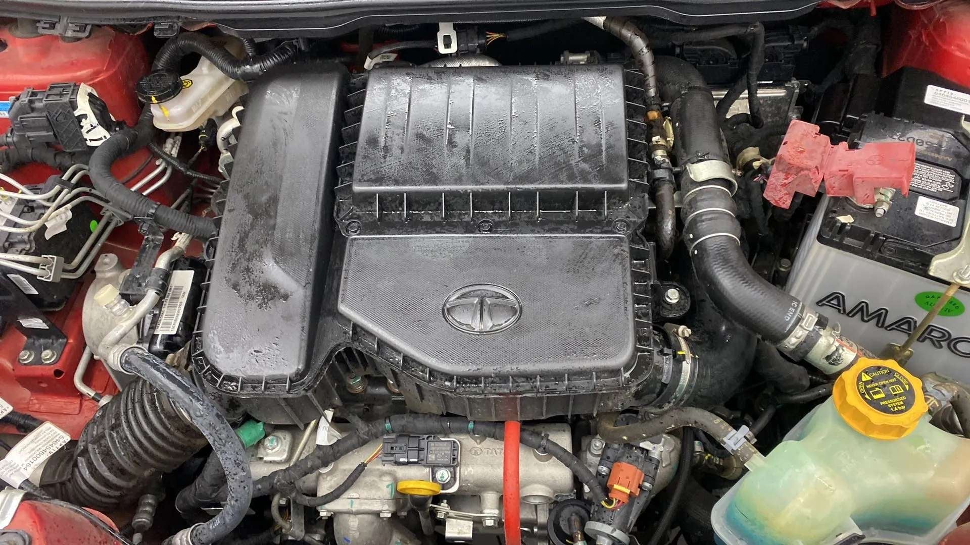 Engine bay of a Tata Nexon 2017-2023