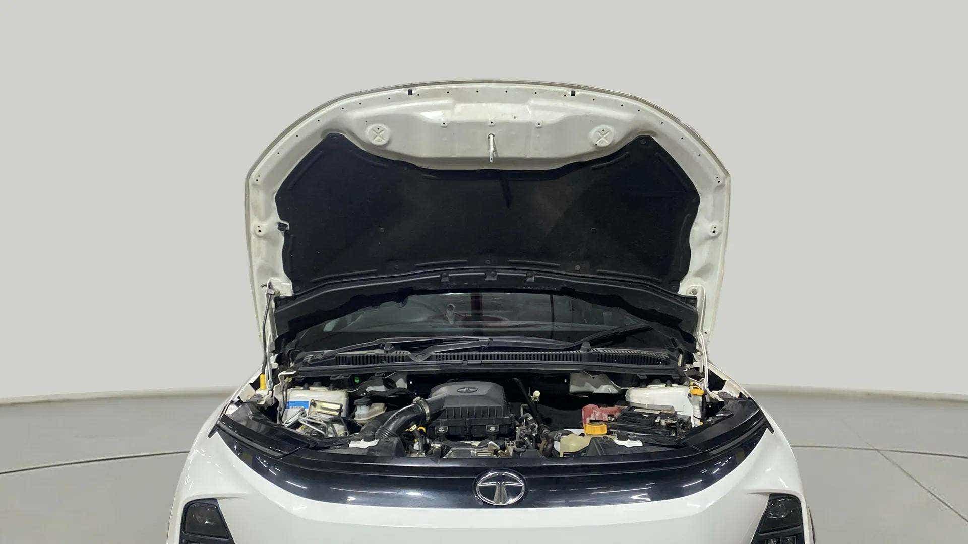 Engine bay view of a Tata Nexon 2017-2023