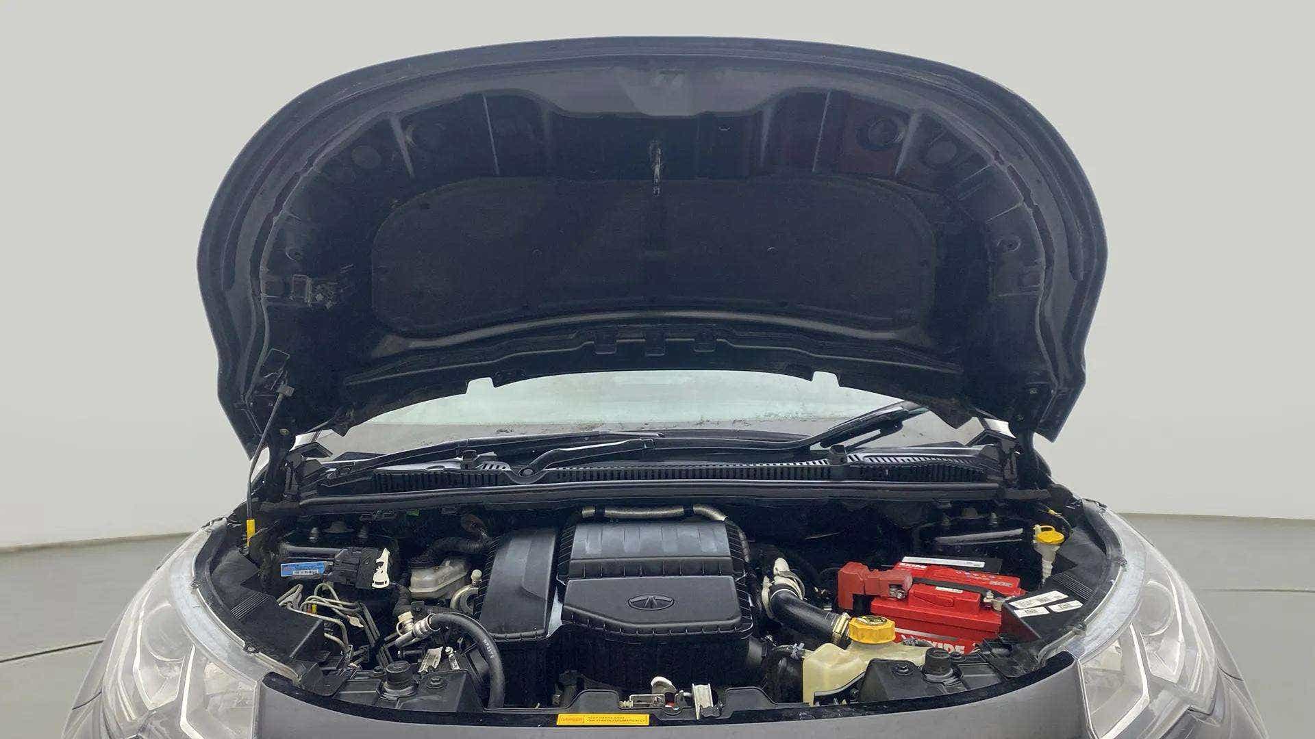 Engine bay view of a Tata Nexon 2017-2023