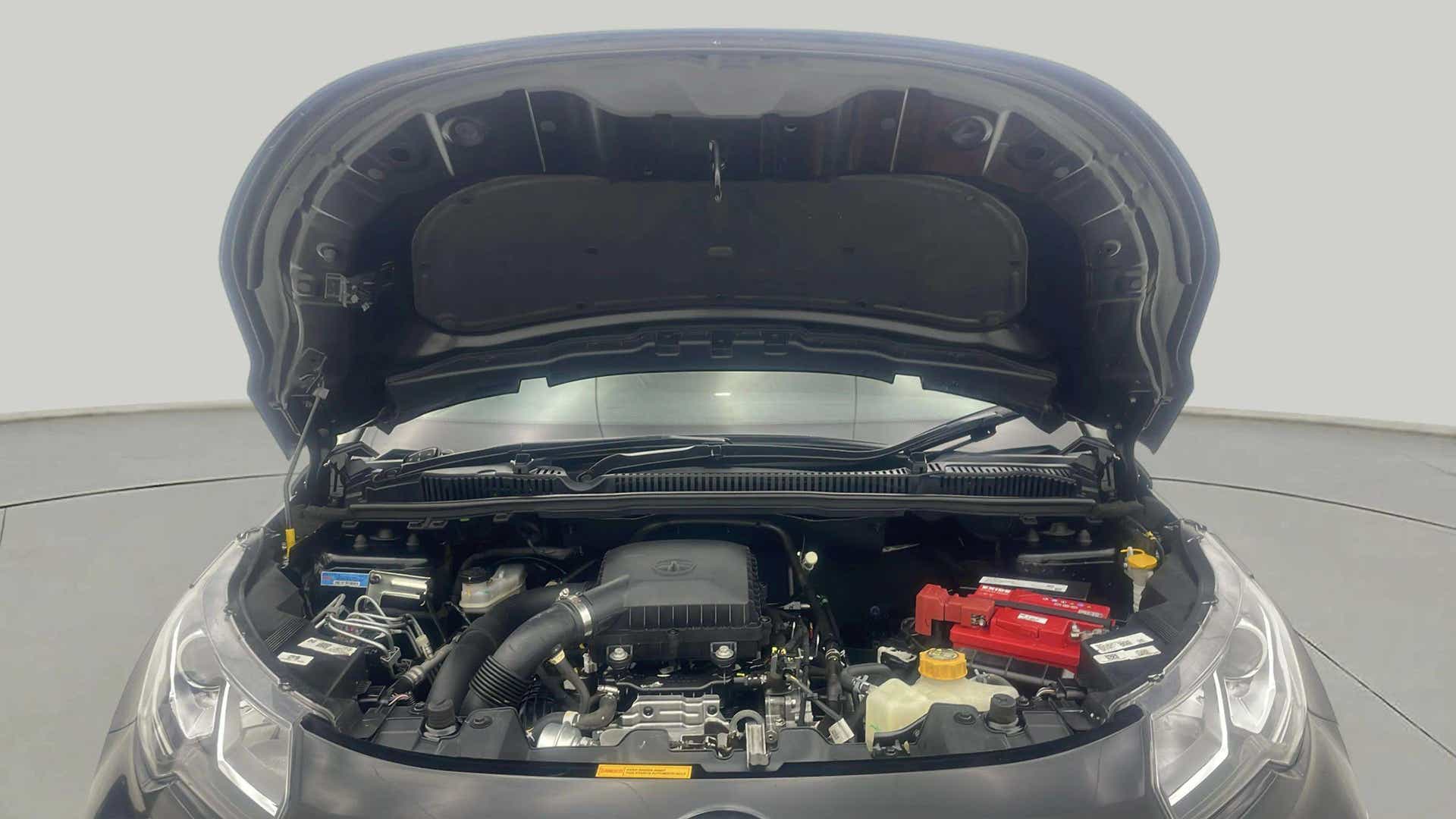 Engine bay view of a Tata Nexon 2017-2023