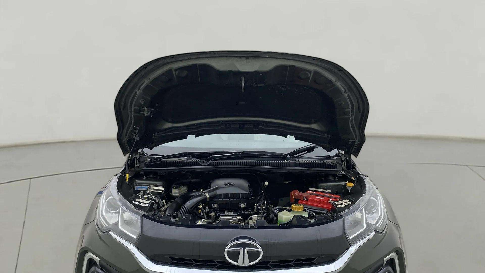 Engine bay view of a Tata Nexon 2017-2023