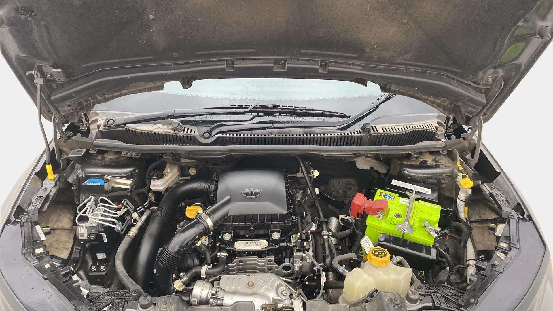 Engine bay view of a Tata Nexon 2017-2023