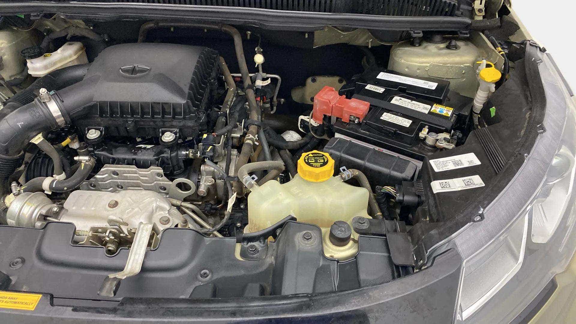 Engine bay of a Tata Nexon 2017-2023