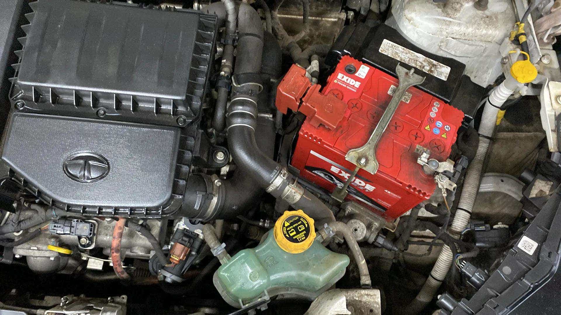 Engine bay view of a Tata Nexon 2017-2023