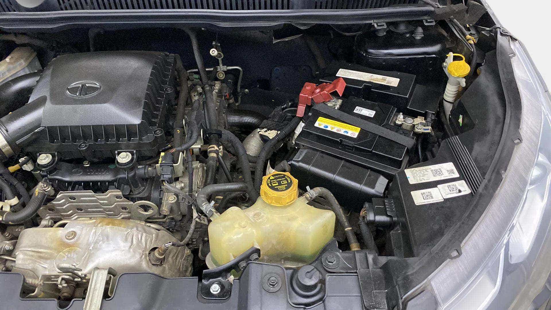 Engine bay of a Tata Nexon 2017-2023
