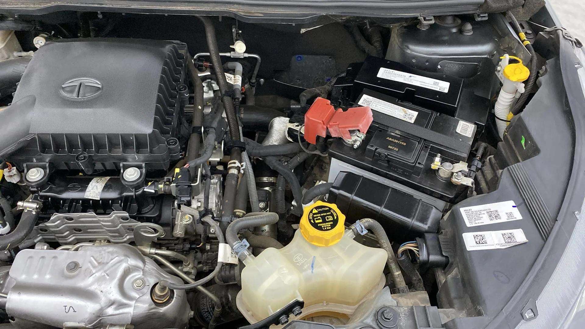 Engine bay view of a Tata Nexon 2017-2023