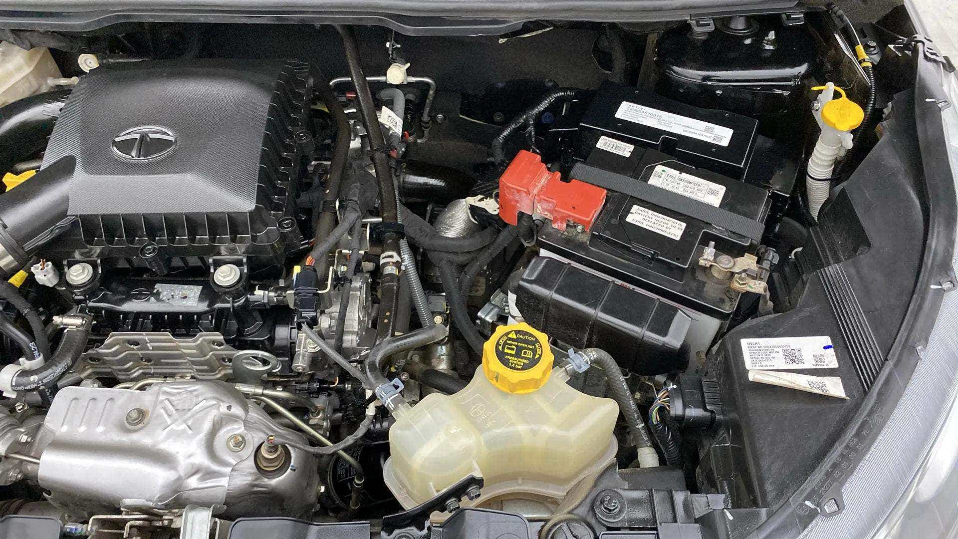 Engine bay of a Tata Nexon 2017-2023