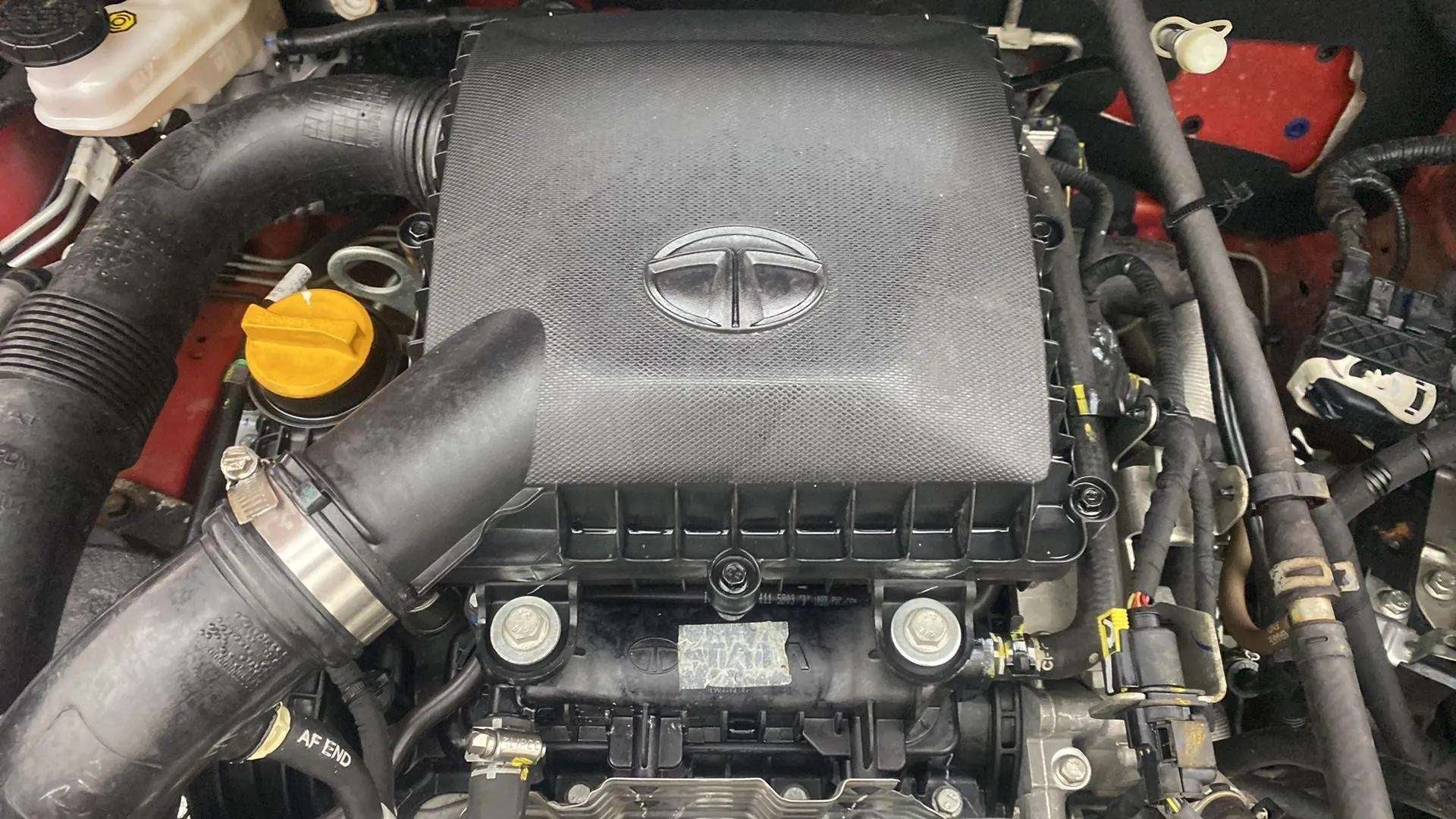 Engine bay view of a Tata Nexon 2017-2023