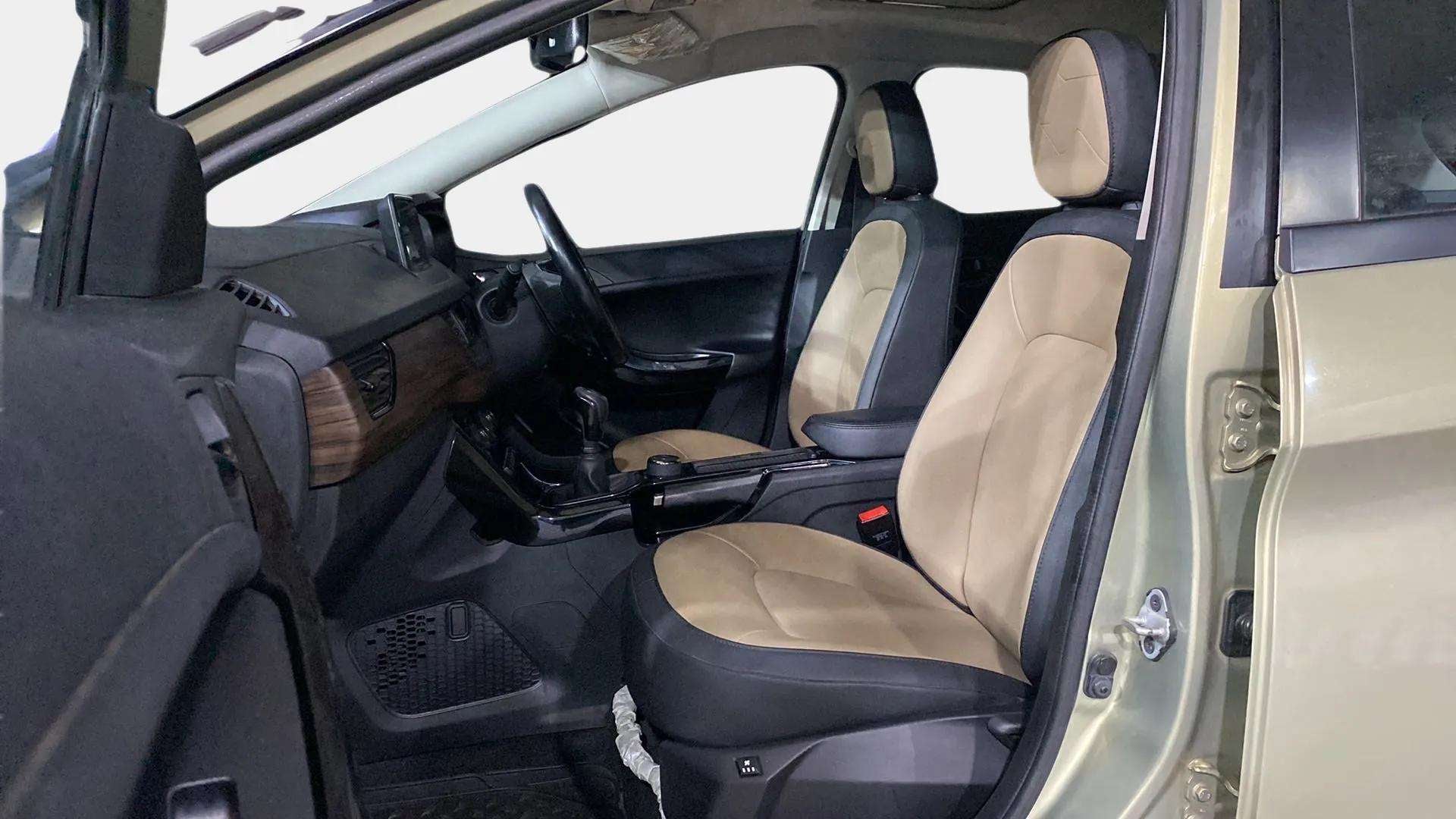 Front interior view of a Tata Nexon 2017-2023