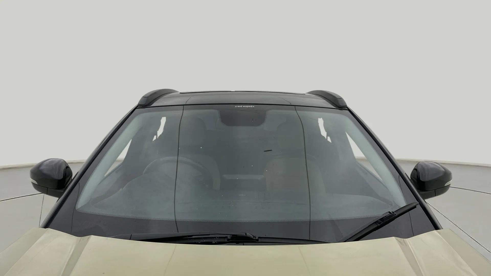 Front windshield and bonnet of a Tata Nexon 2017-2023