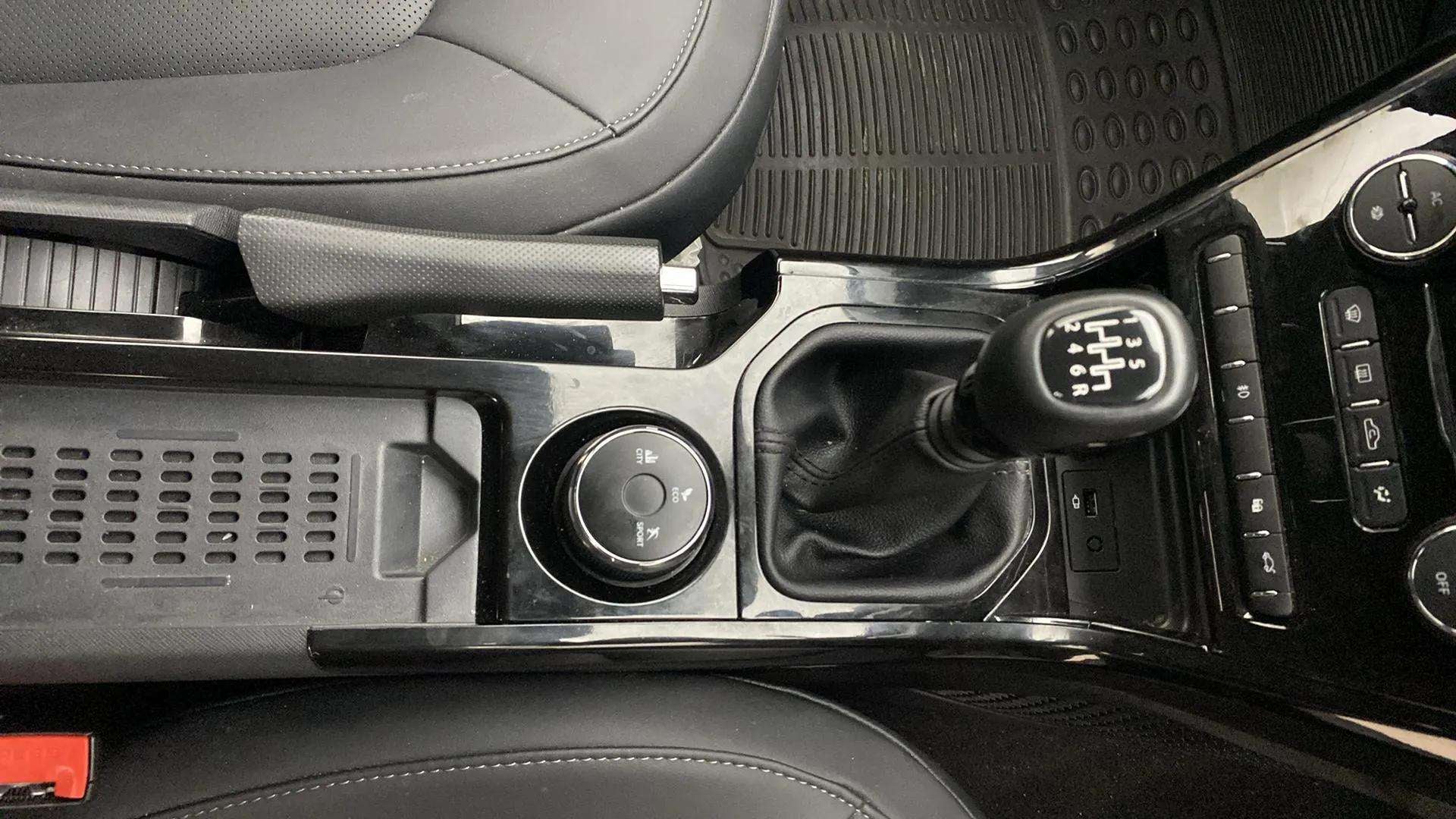 Center console and gear shift of a Tata Nexon 2017-2023