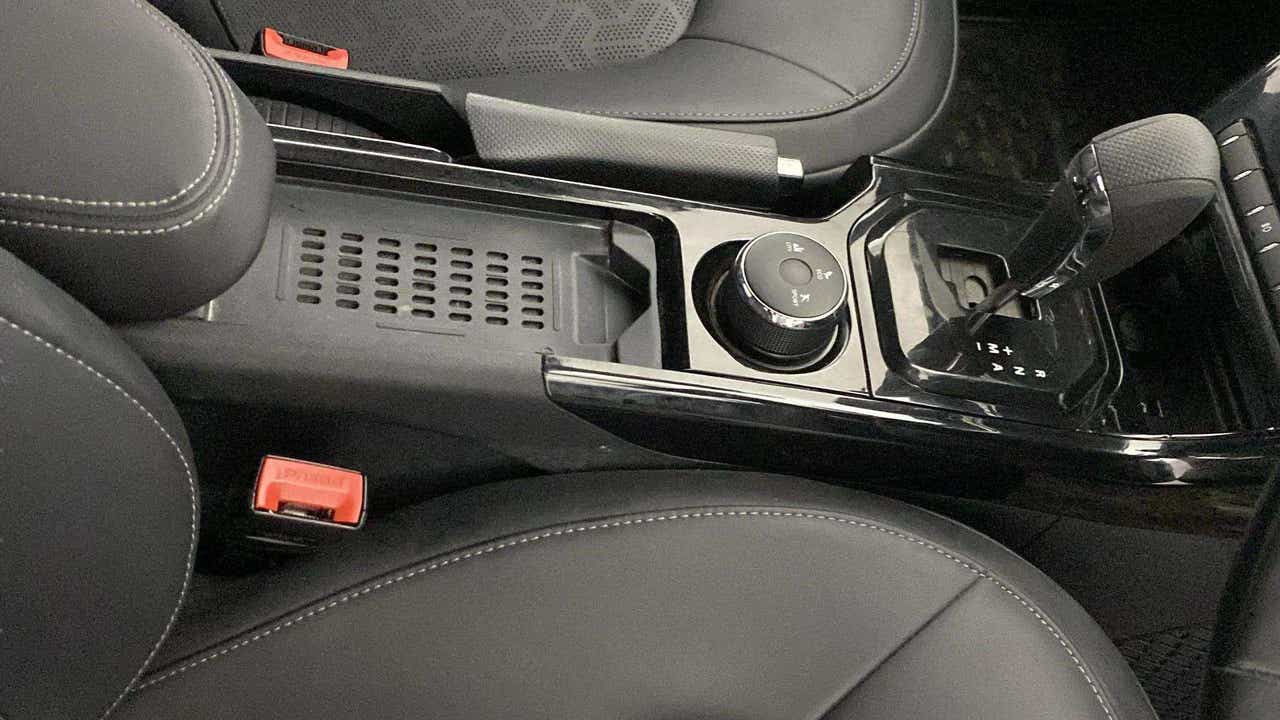 Centre console and gear shifter of a Tata Nexon 2017-2023