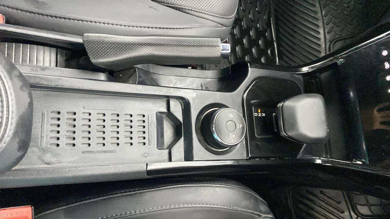 Center console and gear selector of a Tata Nexon